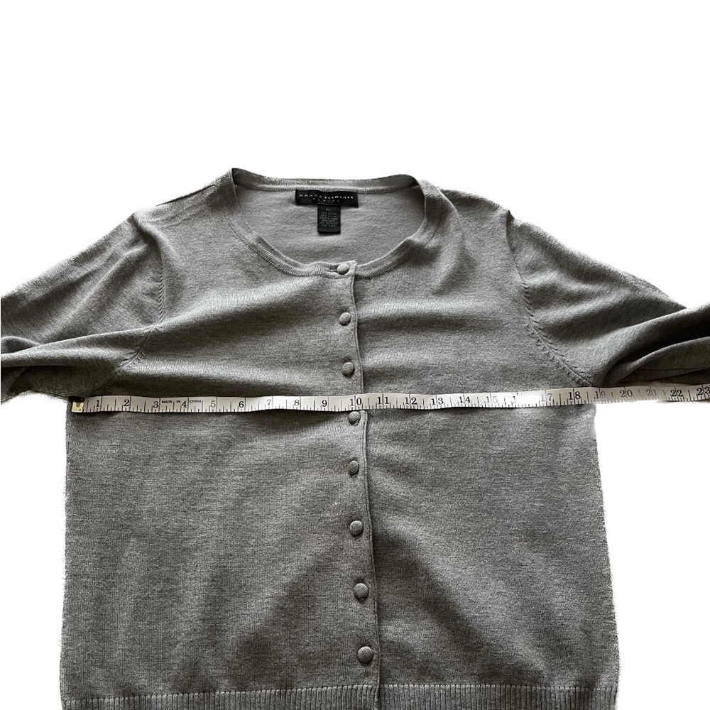 Grace Elements petite. Gray 3/4 length sleeve sweater. - Picture 9 of 9